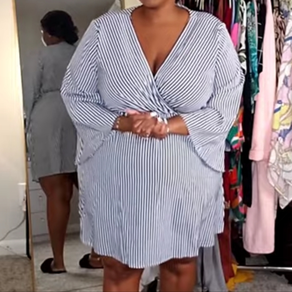 Stripe Flared Sleeve Mini Dress - Picture 9 of 11